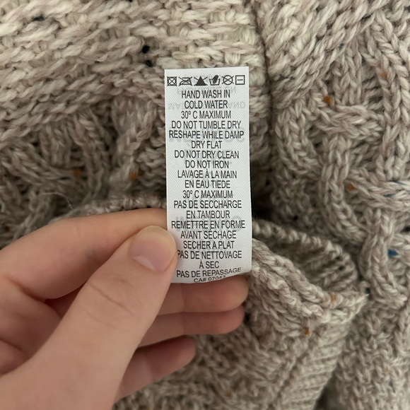 Aran Mor Ireland 100% Merino Wool Cable Knit Sweater - Picture 8 of 8